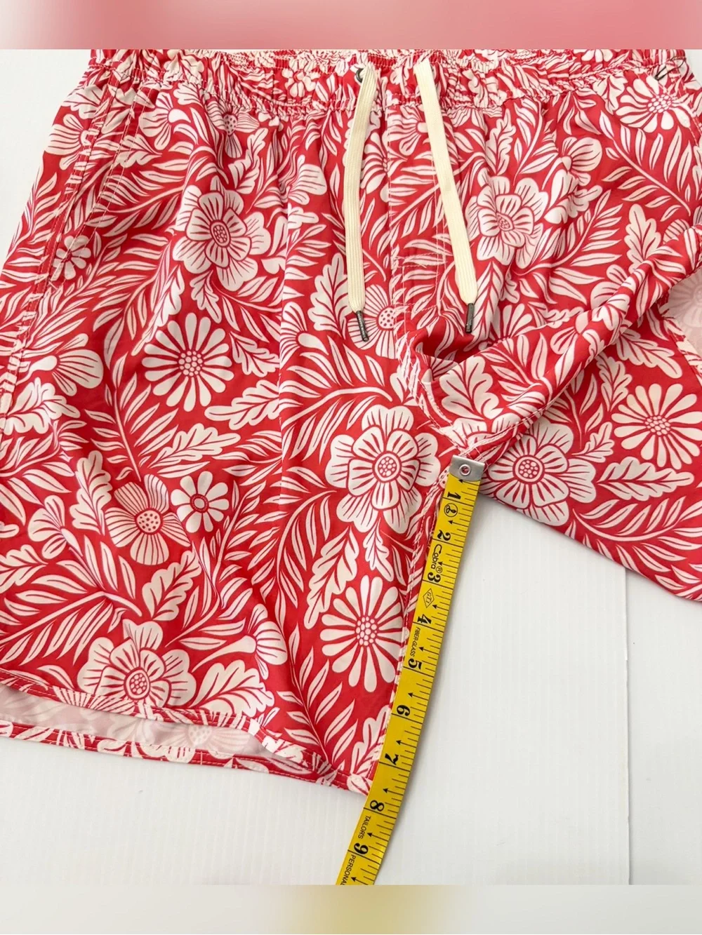 Fair Harbor The Anchor Shorts Red Hawaiian Floral Size XL